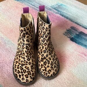 Boden Mini EUC Leopard Print Ankle Boots (size 36)